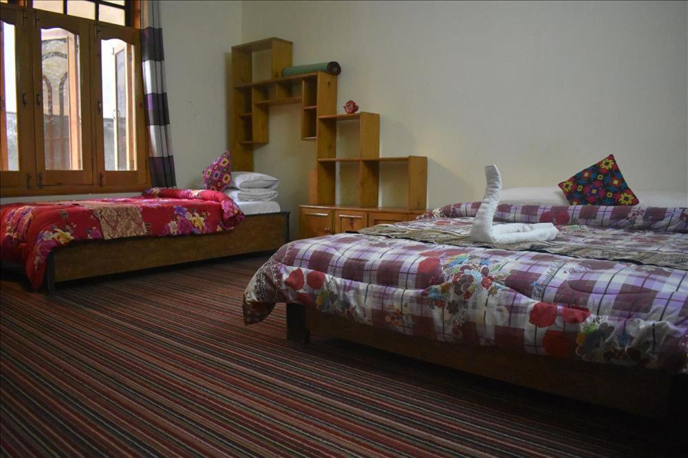 Cozy Lodge Gilgit Exterior photo
