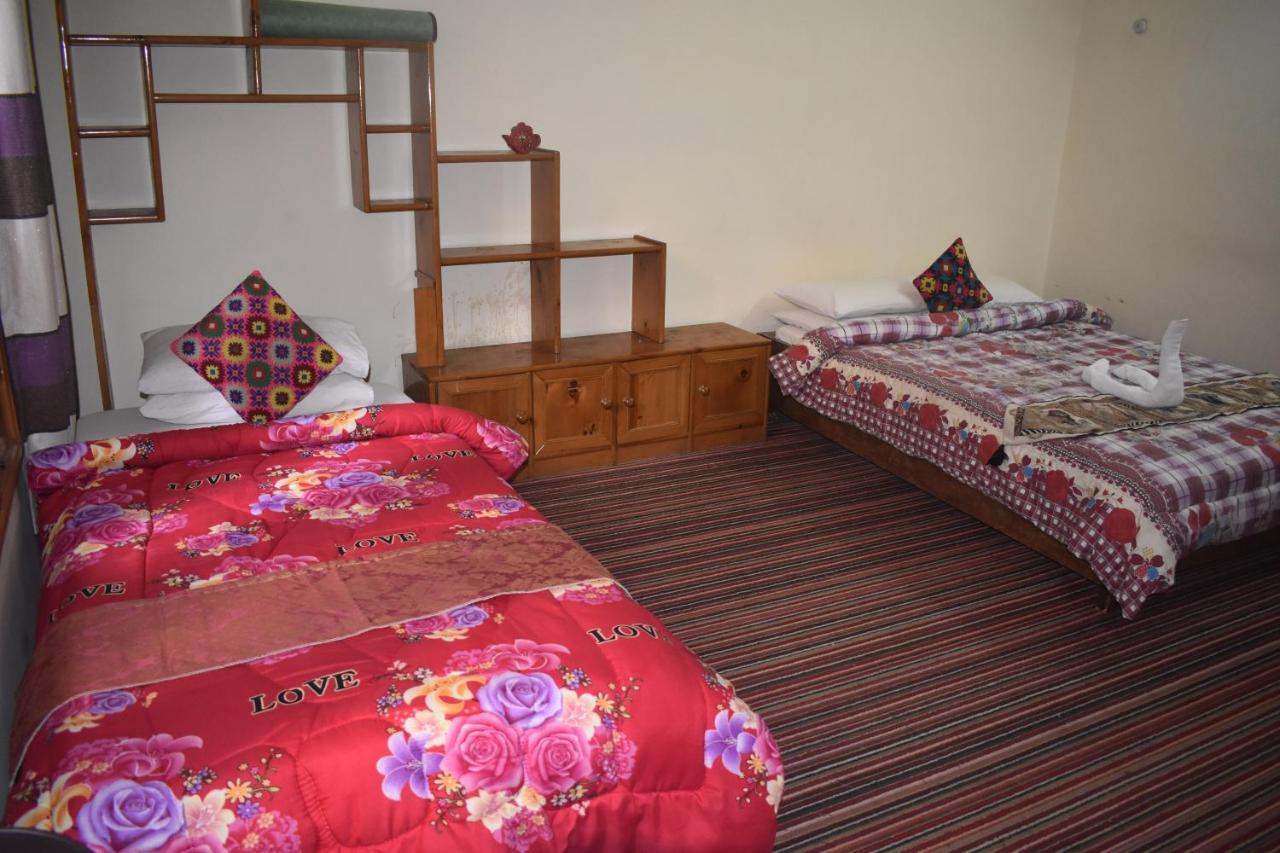 Cozy Lodge Gilgit Exterior photo