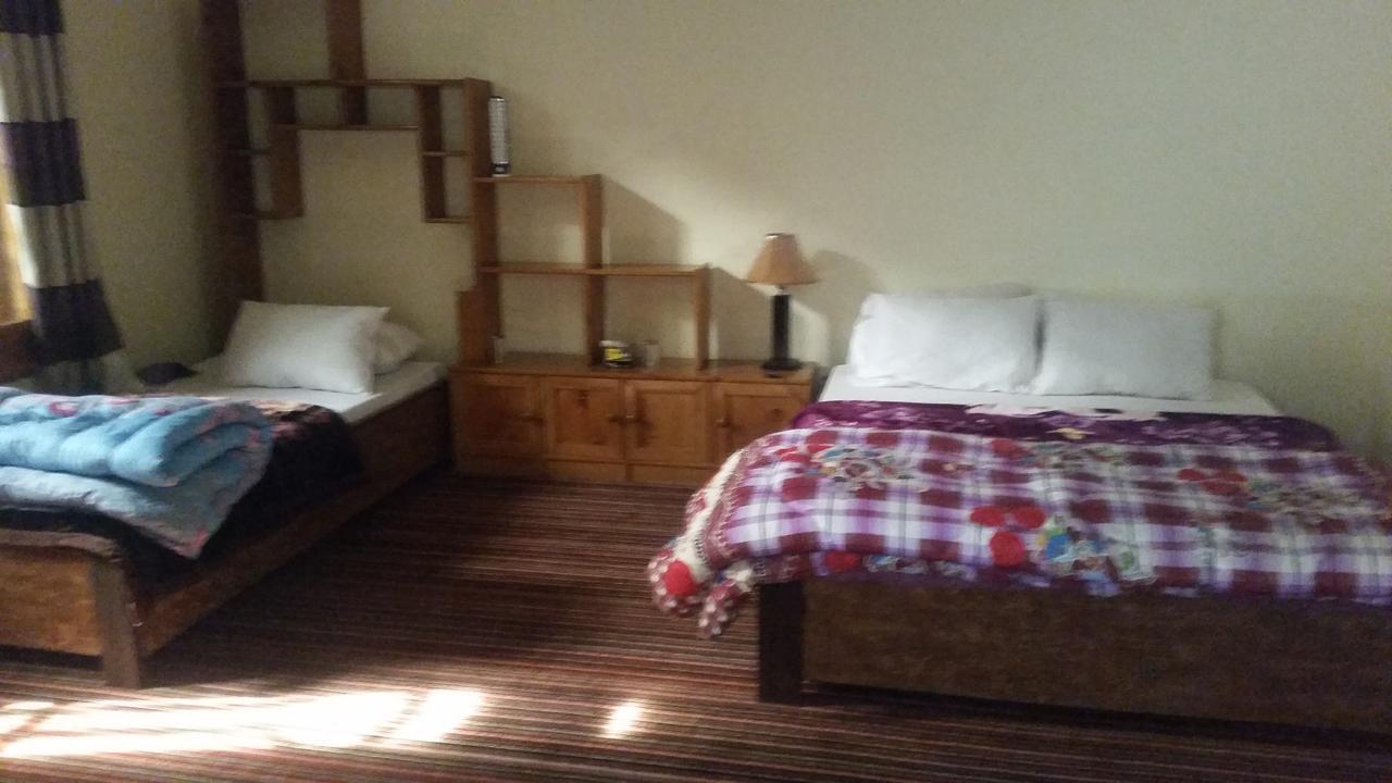 Cozy Lodge Gilgit Exterior photo